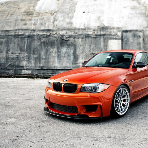 HD Car Wallpapers - BMW 1M E82 Edition app icon