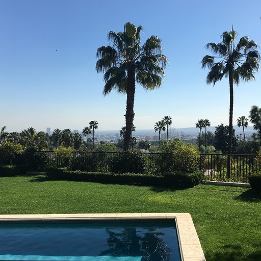 Los Angeles Real Estate Search app icon