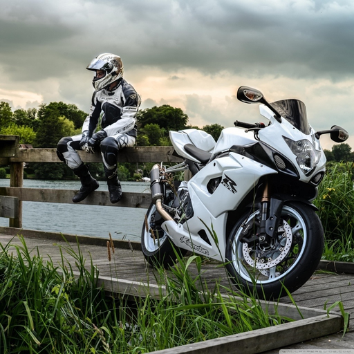 WPs of Suzuki GSX1300R app icon